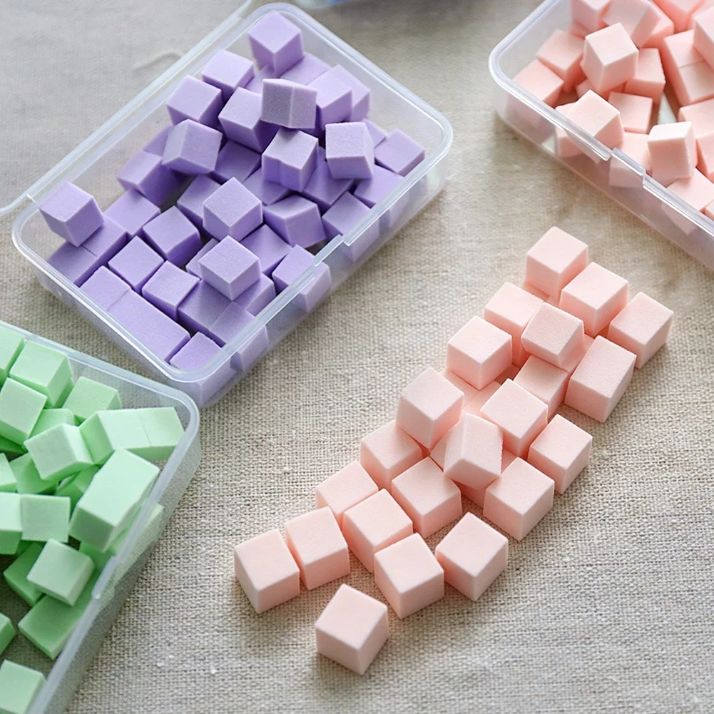 Small Cube Nail Blending Spong - Nail Art Ombre Pink 评论和价格