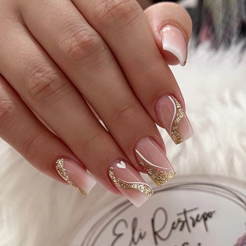 Short Medium fake nails for wo - Nail Art Gliter 评论和价格