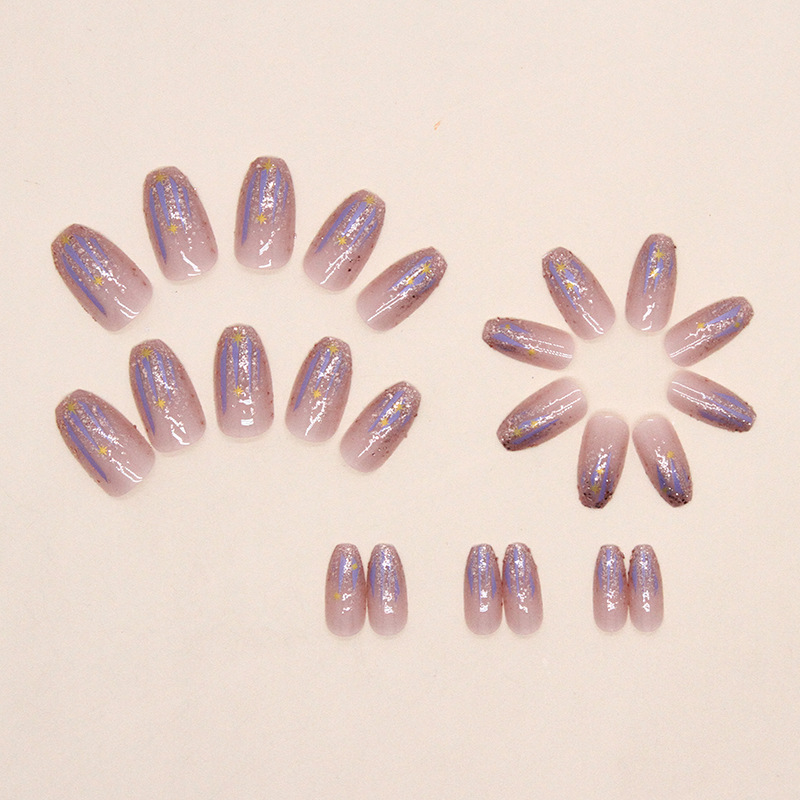 Short fake nails for women gir - Nail Art Gliter 评论和价格